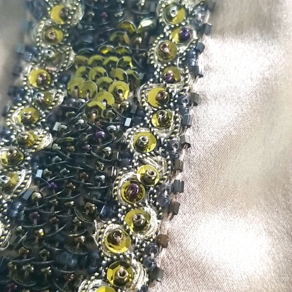 COPY - Lafayette 148 NY Beaded Tank size 4. 100% silk - Picture 10 of 14